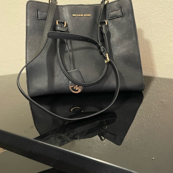 Like new to big need to get rid of - Picture 3 of 3